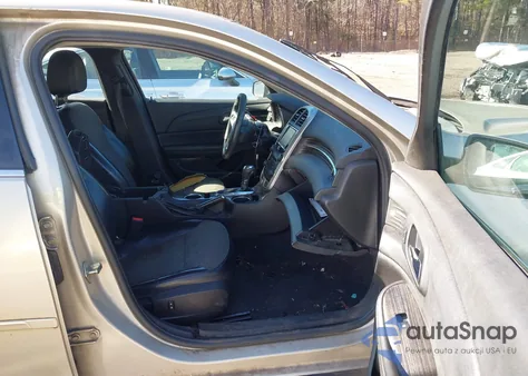 2014 Chevrolet Malibu 1Lt из США, поврежденный, VIN 1G11C5SL6EF117577